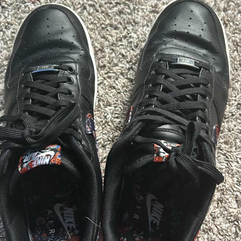 Air Force 1 low black floral size 12